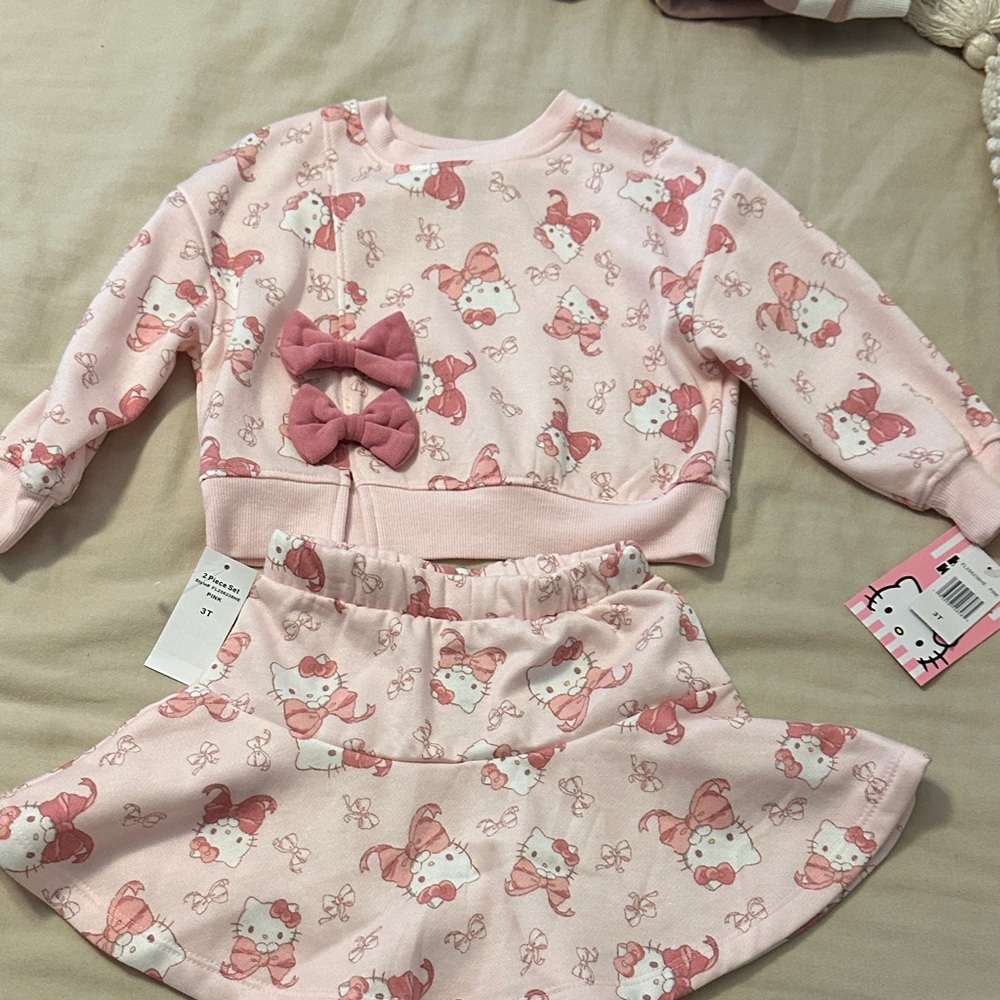 Hello Kitty Pink and White Outfit Set